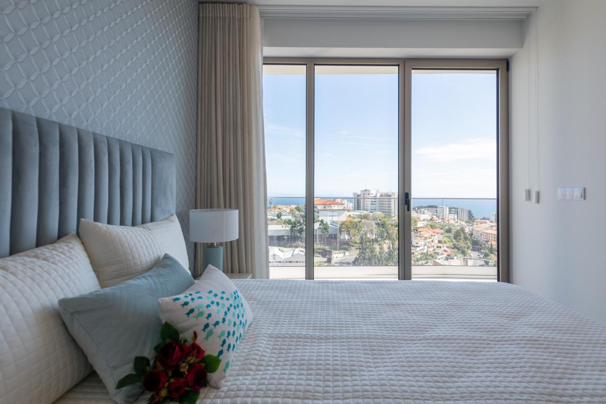 The King Apartment 푼샬 외부 사진